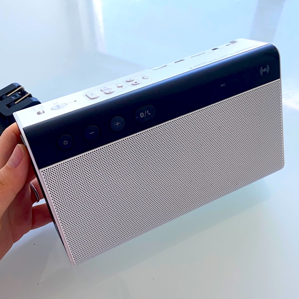 Portable speaker by CREATIVE